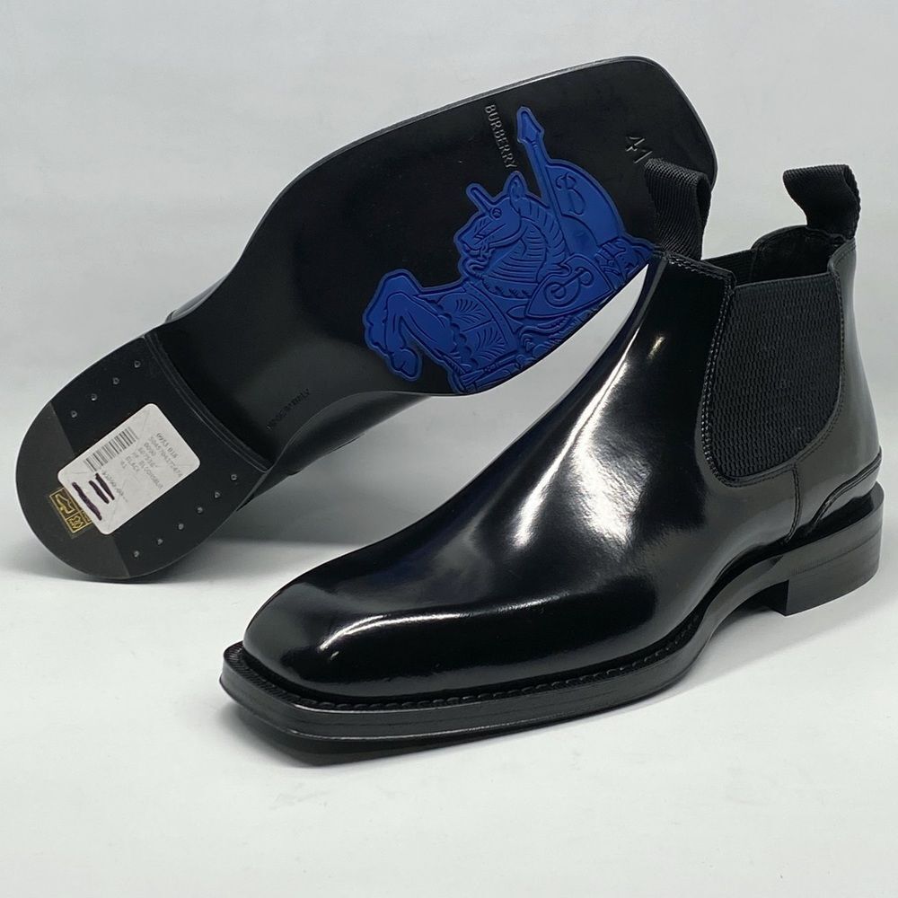 Burberry Square-Toe Leather Chelsea Boots size 41/us size 8